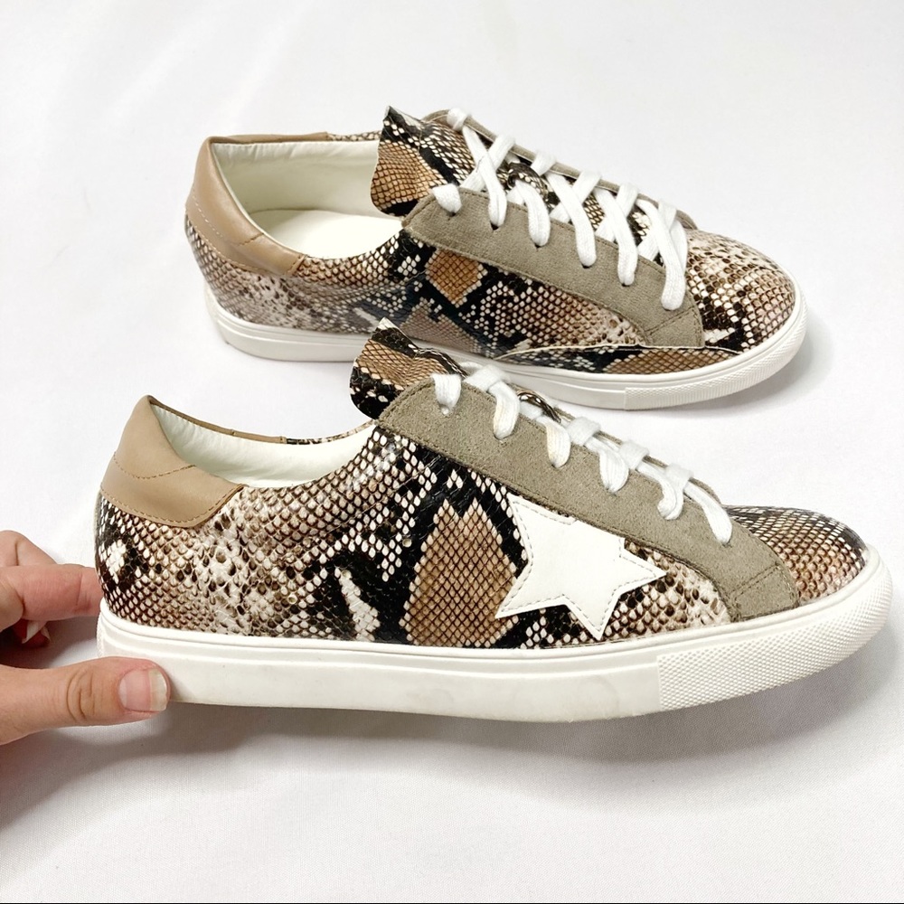 Snakeskin Star Fashion Sneakers Let’s See Style Size 9 - Picture 5 of 9